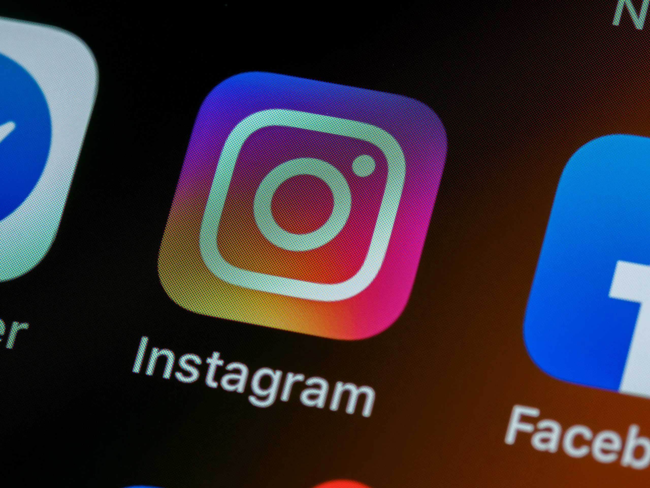 jualan online di Instagram